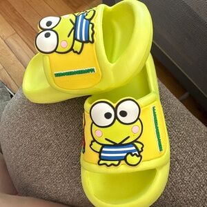Keroppi foam sandals